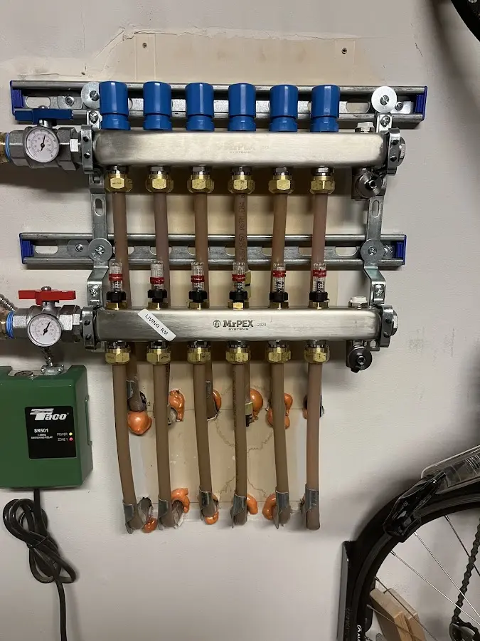 Plumber performing Leak Detection at a residential property in South Heidelberg